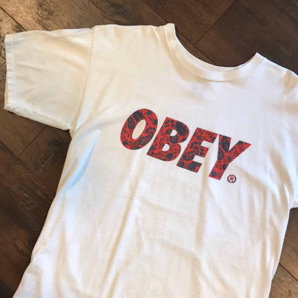 Obey T-shirt